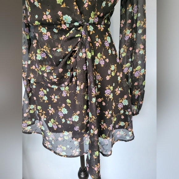 Zara Surplice Neck Floral Print Balloon Sleeve Mini Dress Black Size S - Picture 3 of 14